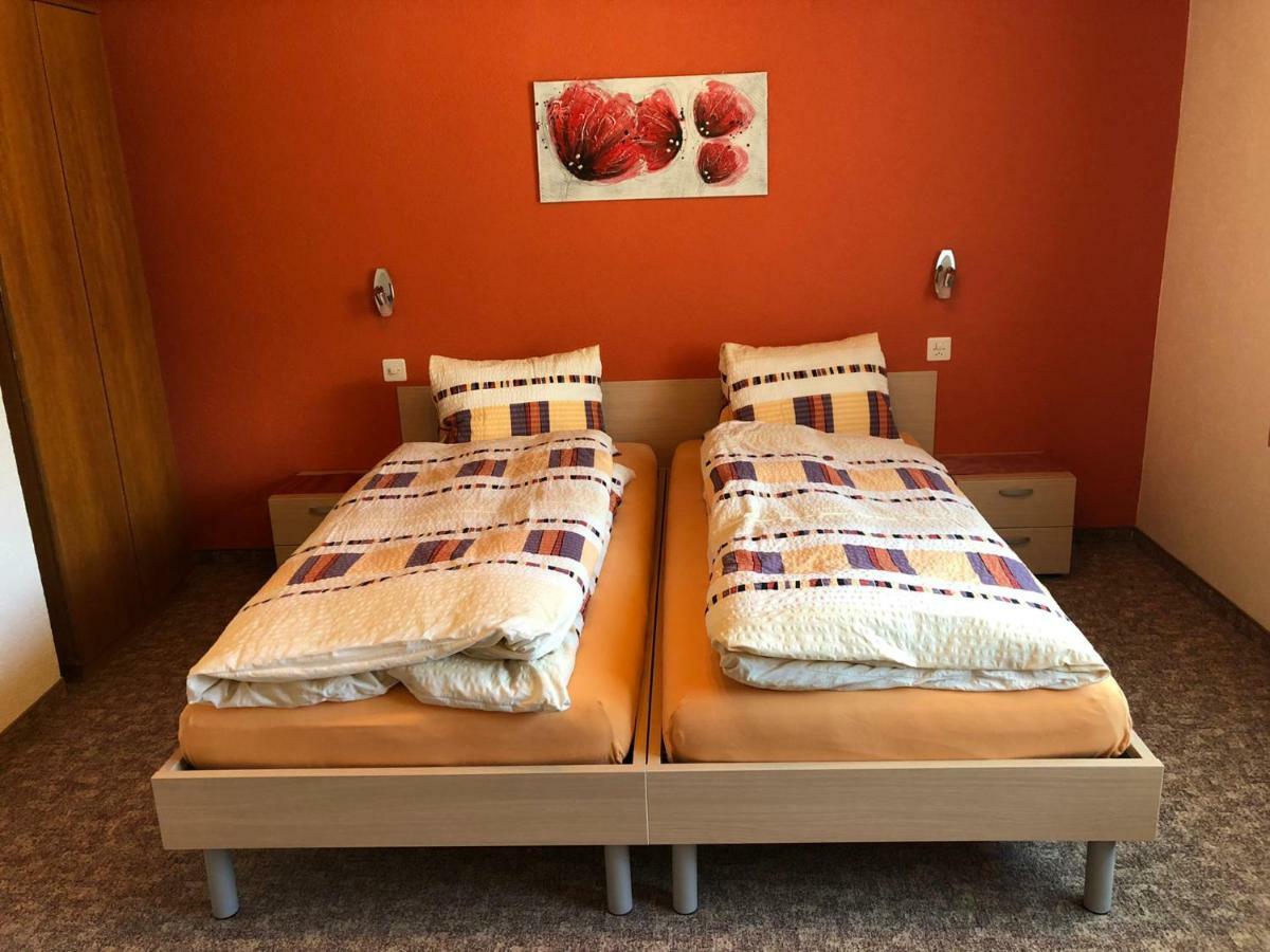 Ferienhaus Perle Saas-Grund Bagian luar foto