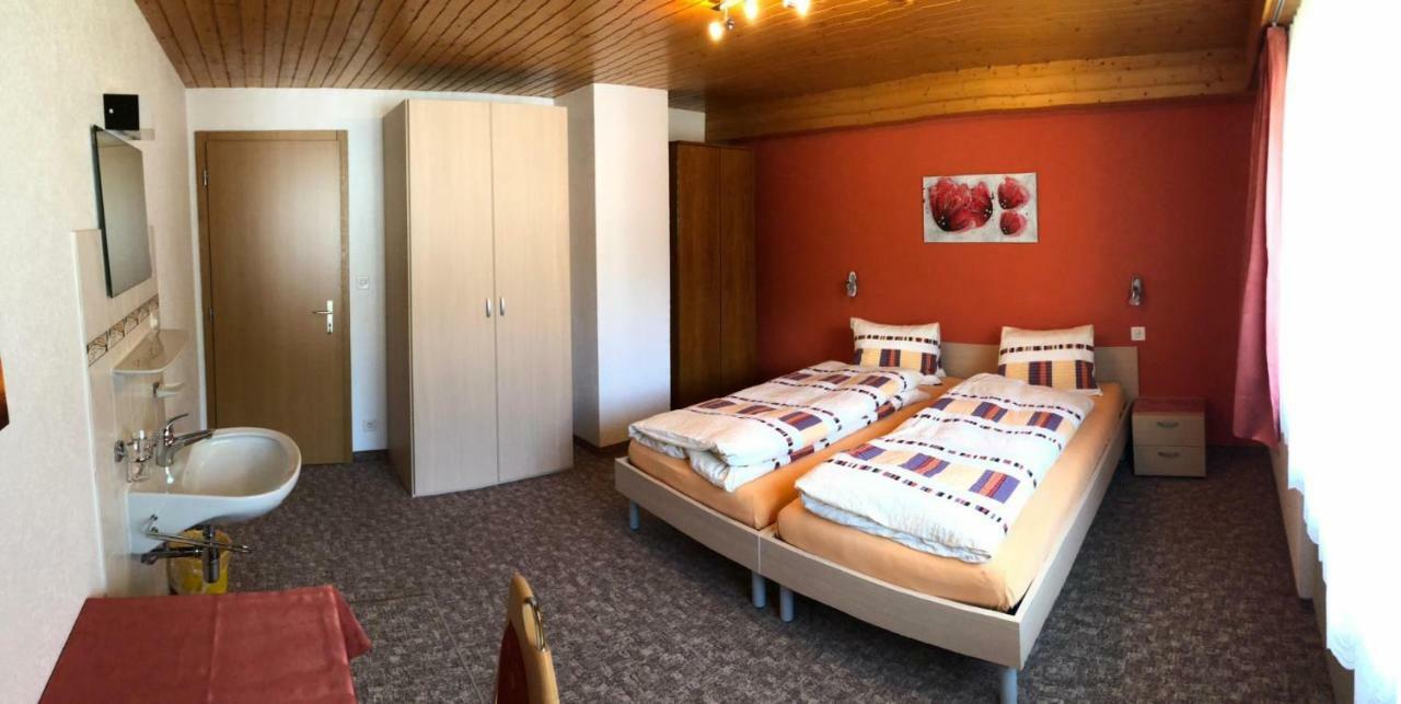 Ferienhaus Perle Saas-Grund Bagian luar foto