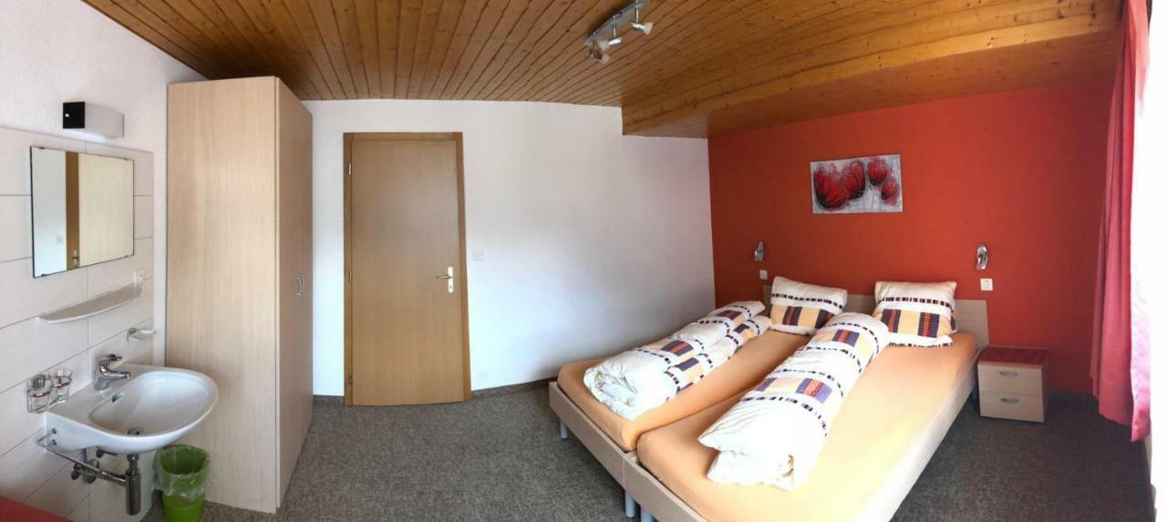 Ferienhaus Perle Saas-Grund Bagian luar foto